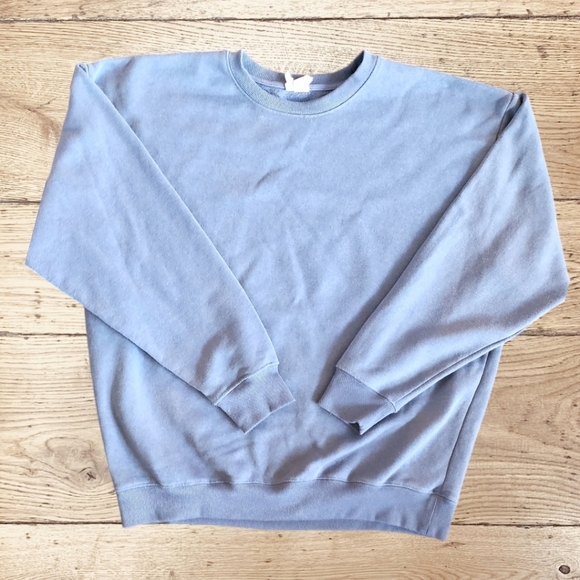 Tilly's Dusty Blue Solud Crewneck Sweatshirt - Picture 1 of 3